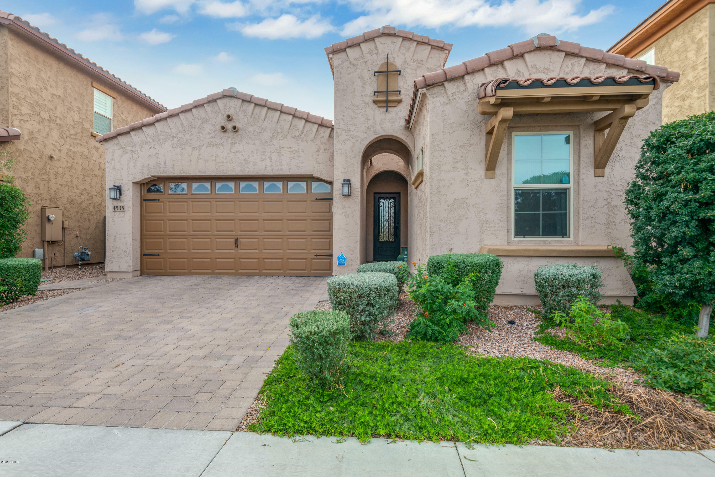 Property Photo:  4535 E Navigator Lane  AZ 85050 