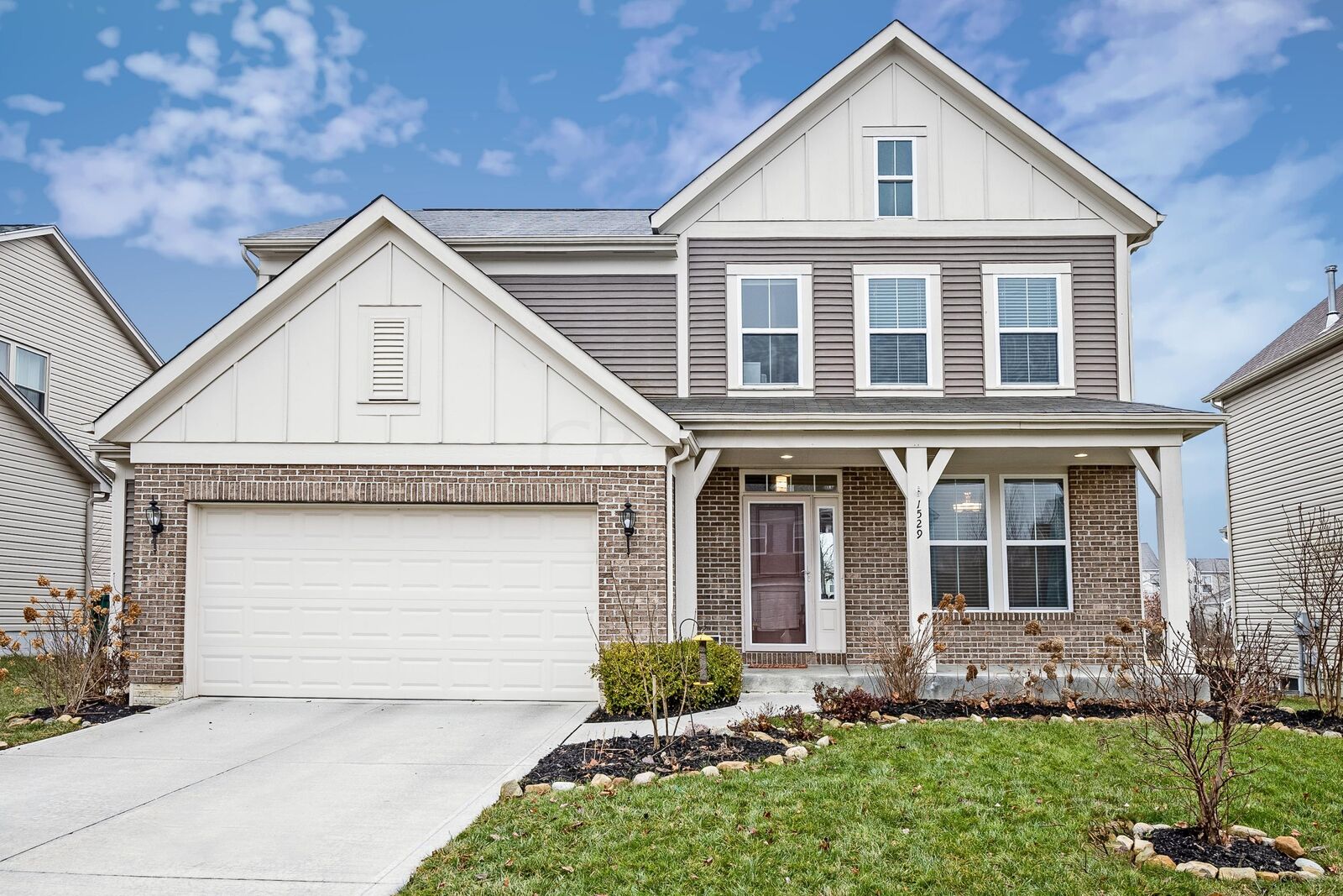 Property Photo: 1529 Morrison Farms Drive OH 43004