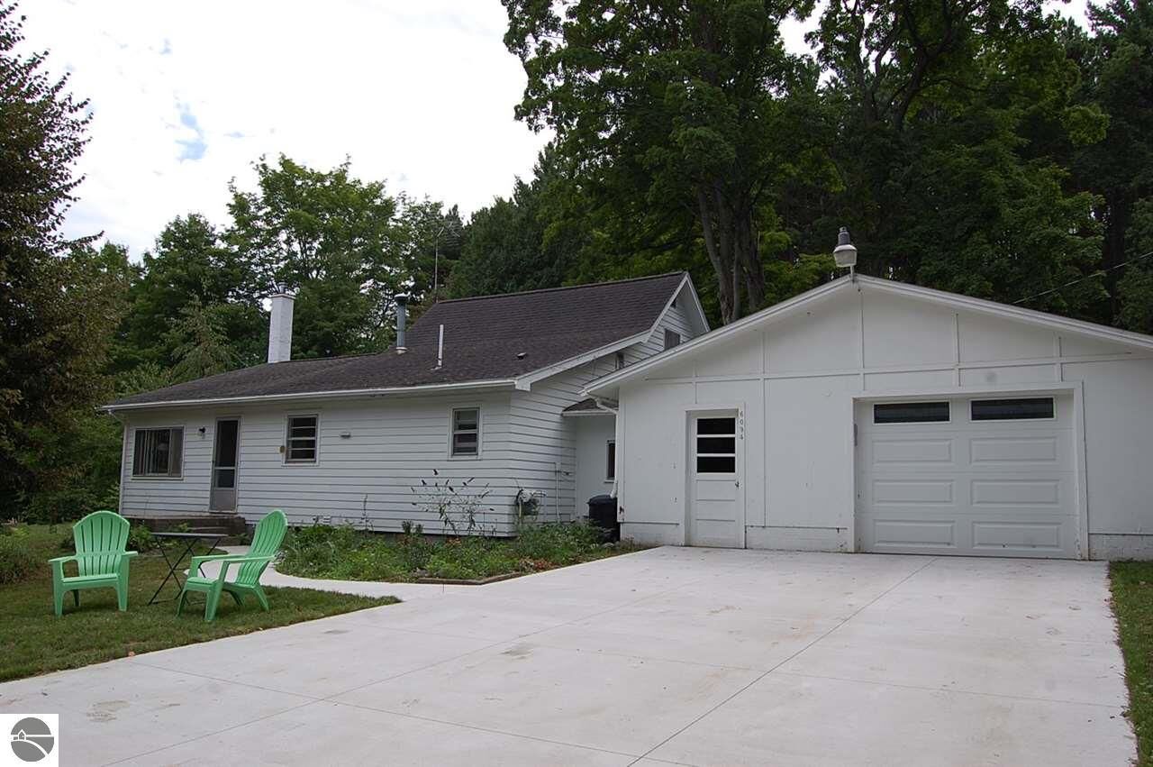 Property Photo: 6094 E Duck Lake Road MI 49653