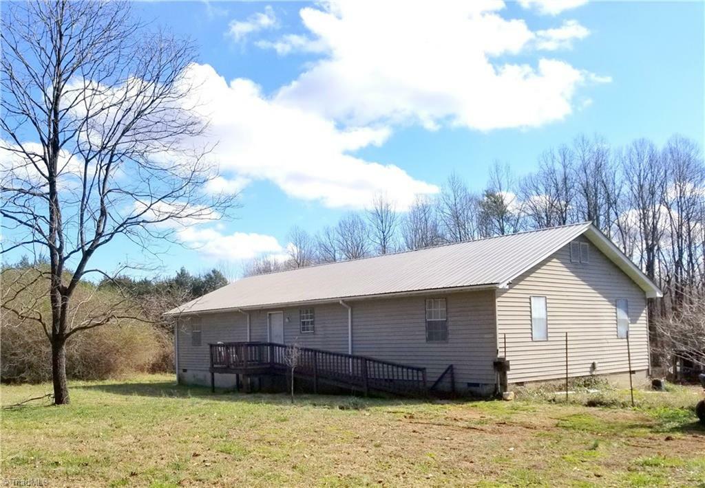 Property Photo:  2541 Low Bridge Road  NC 27298 