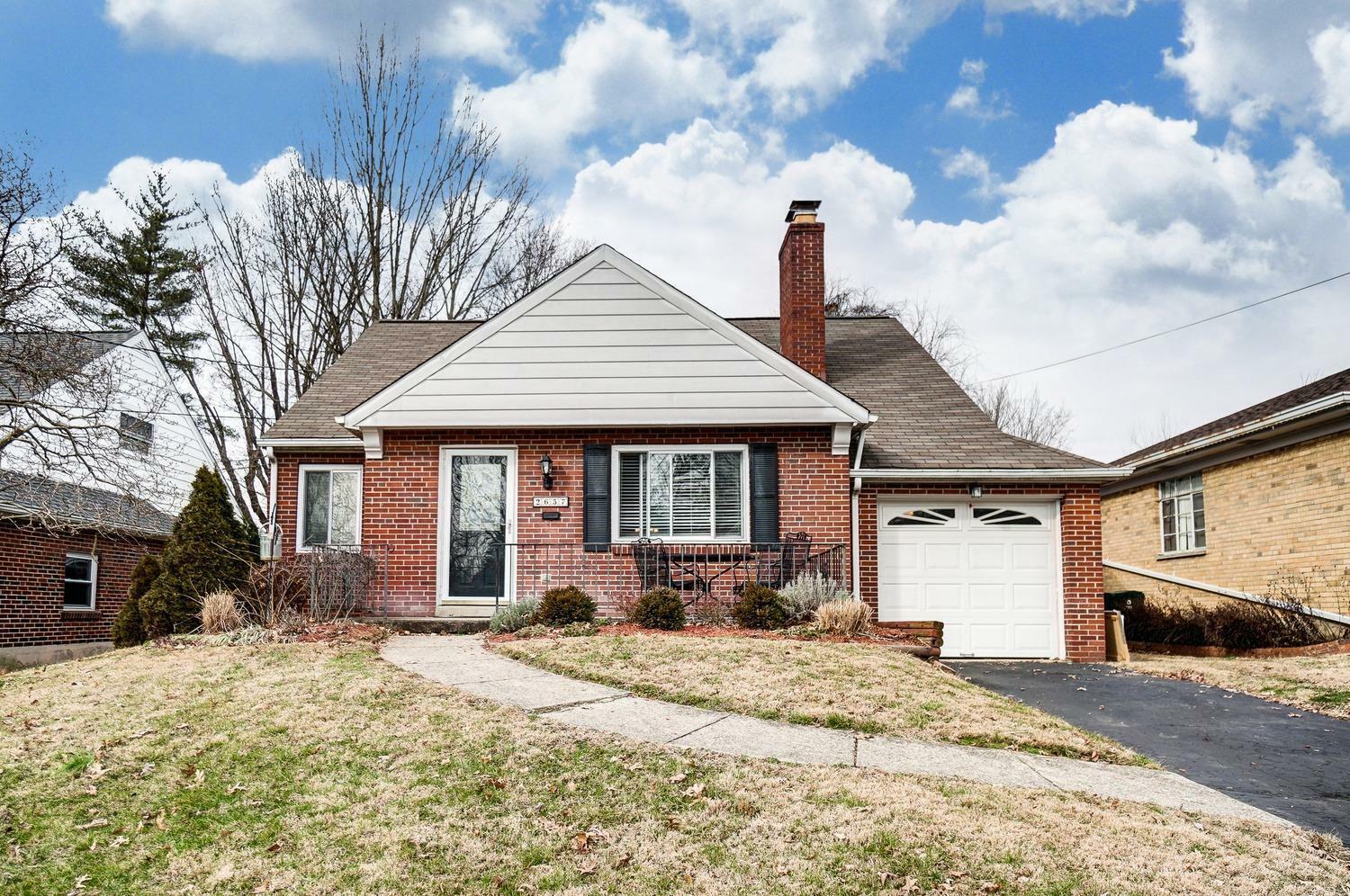 Property Photo:  2657 Bonnie Dr  OH 45230 