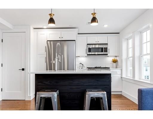 Property Photo:  8 Jefferson St 3  MA 02141 
