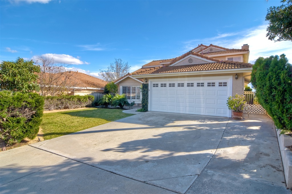 Property Photo: 10933 Camino Abrojo CA 92127