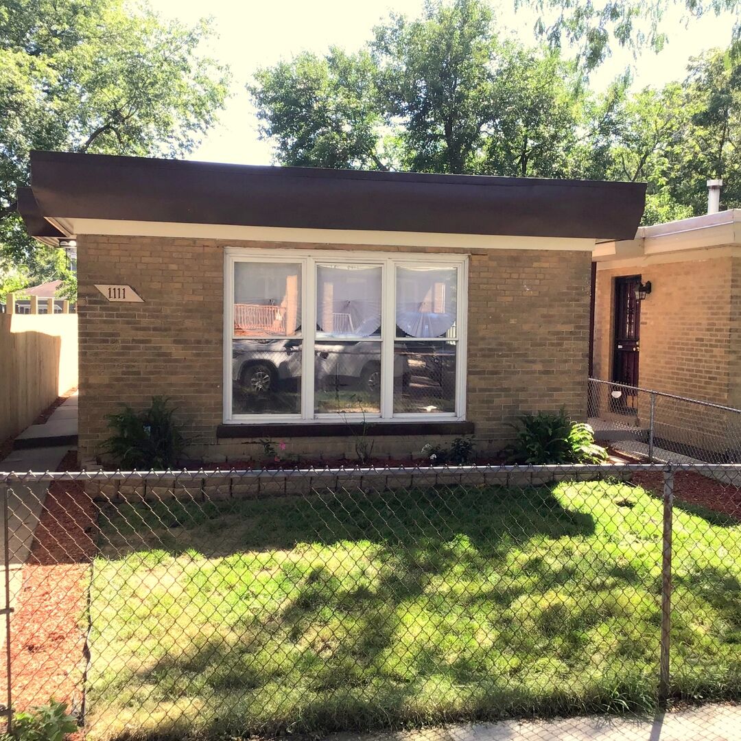 Property Photo: 1111 East 82nd Place IL 60617