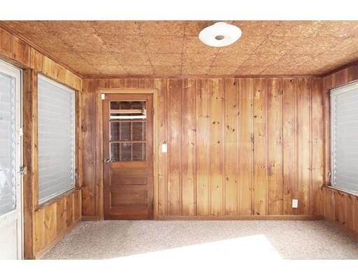 Property Photo: 5 Jewell Ln MA 01095