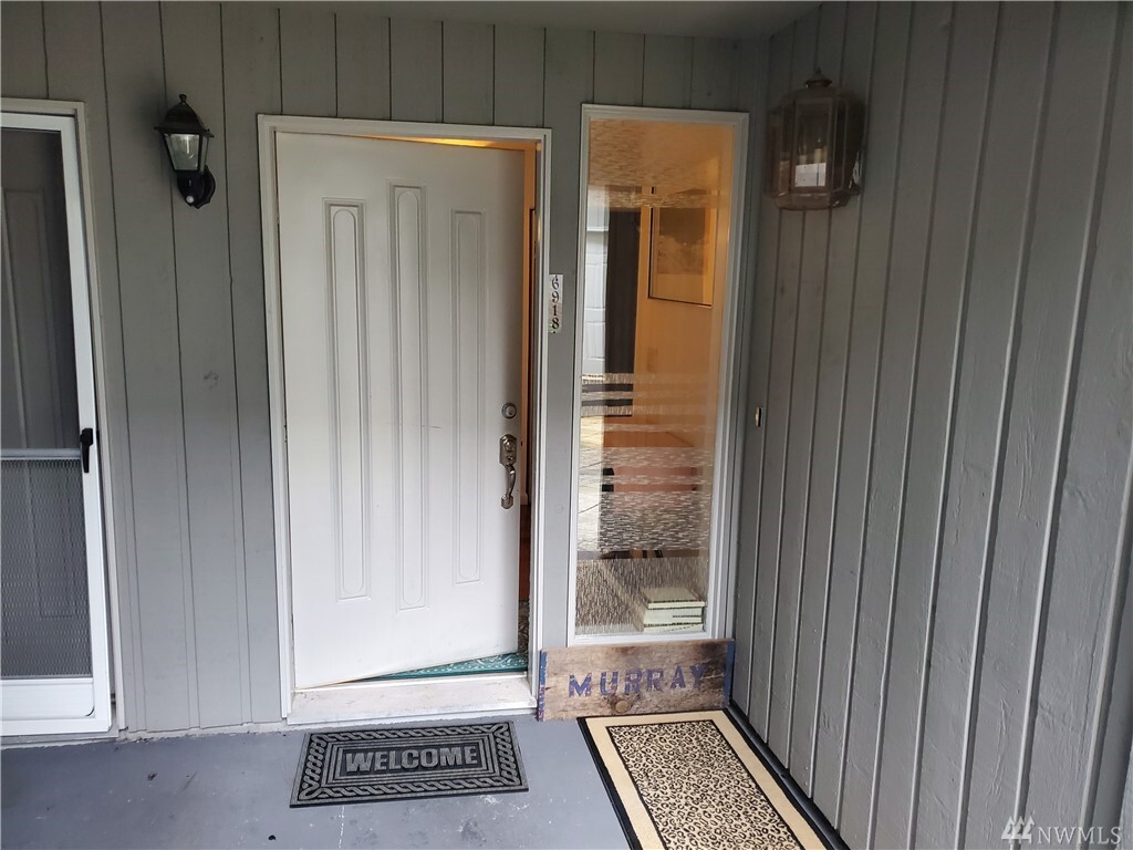 Property Photo:  6918  Woodlands Way 9  WA 98223 