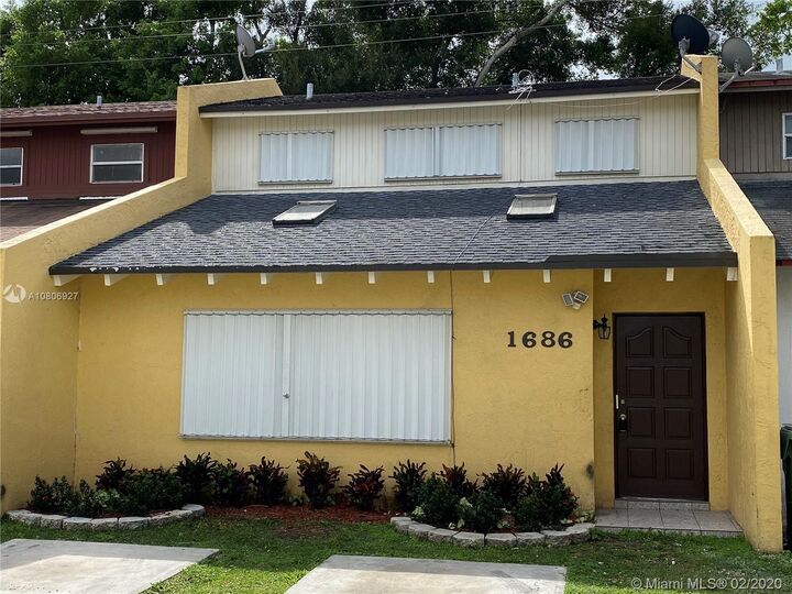 1686 Sunrise Blvd  Homestead FL 33033 photo