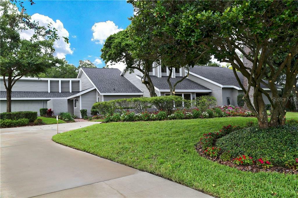 Property Photo:  1004 Losillas De Avila  FL 33613 