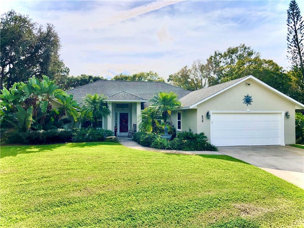 Property Photo:  858 Kirke Avenue  FL 32958 