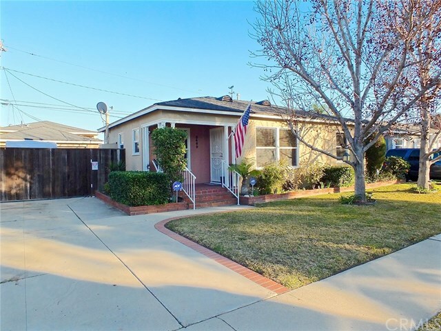 Property Photo: 3460 N Bellflower Boulevard CA 90808