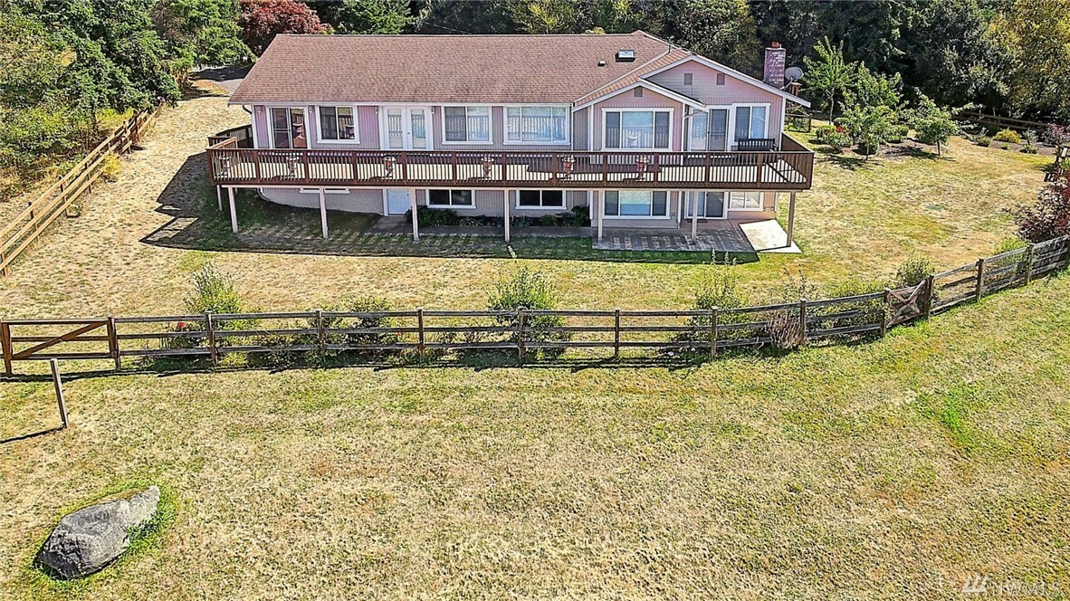 Property Photo:  1576 Wintercreek Lane  WA 98282 