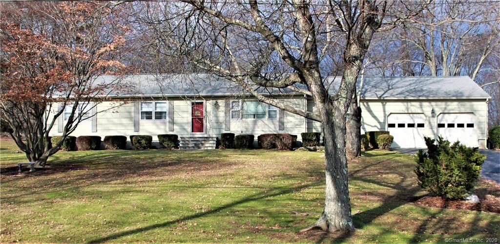 Property Photo:  9 Captains Hill Road  CT 06468 