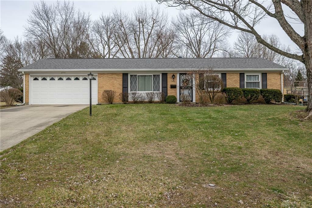 Property Photo:  2741 Vineland Trail  OH 45430 