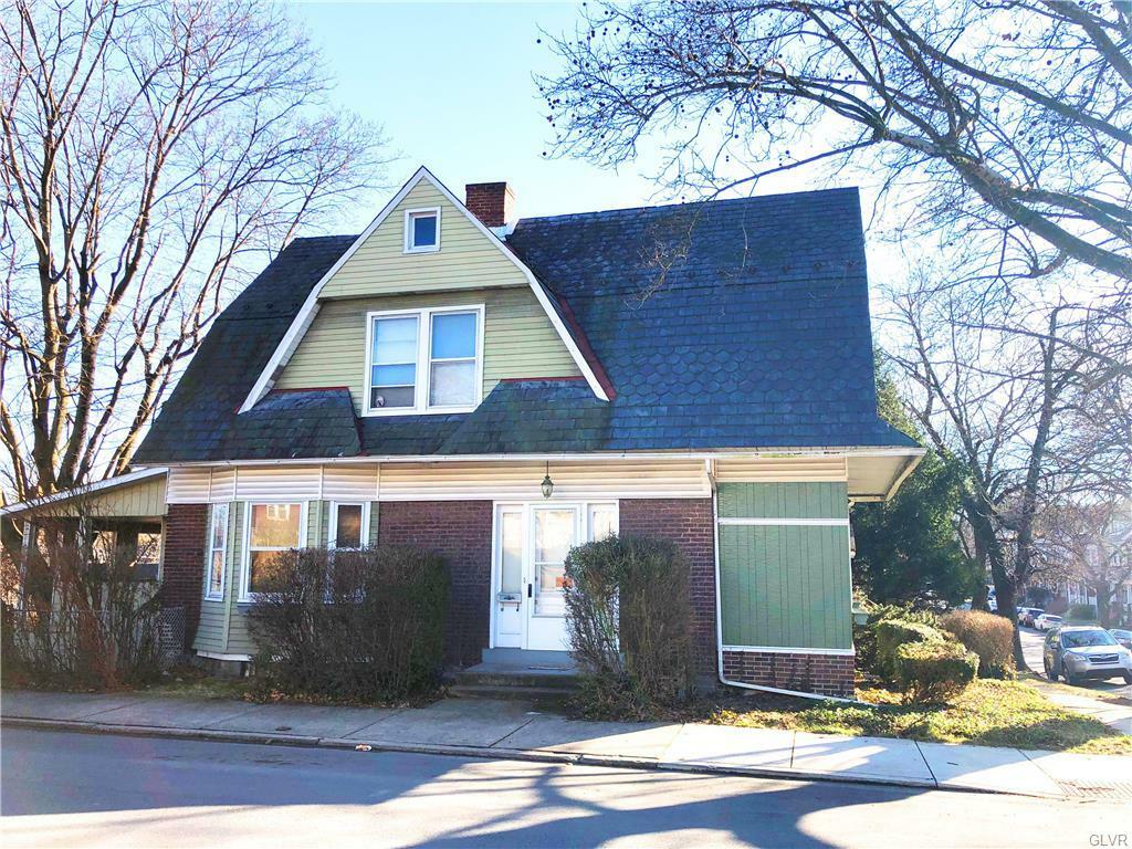 Property Photo: 746 7th Avenue PA 18018