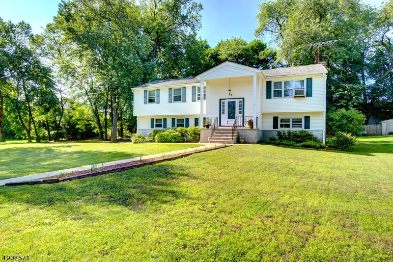 Property Photo: 5 Prospect Pl NJ 07058