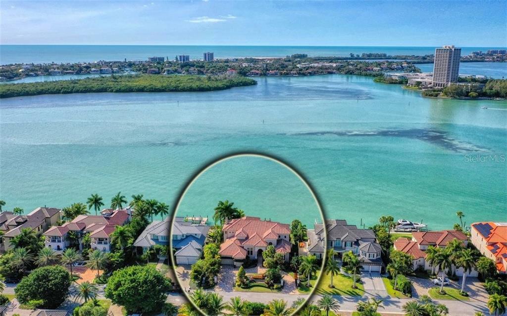 Property Photo: 352 W Royal Flamingo Drive FL 34236
