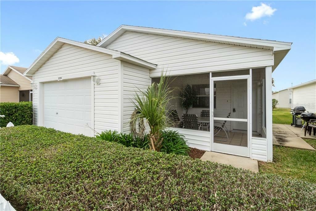 Property Photo: 17370 SE 78th Draughton Court FL 32162