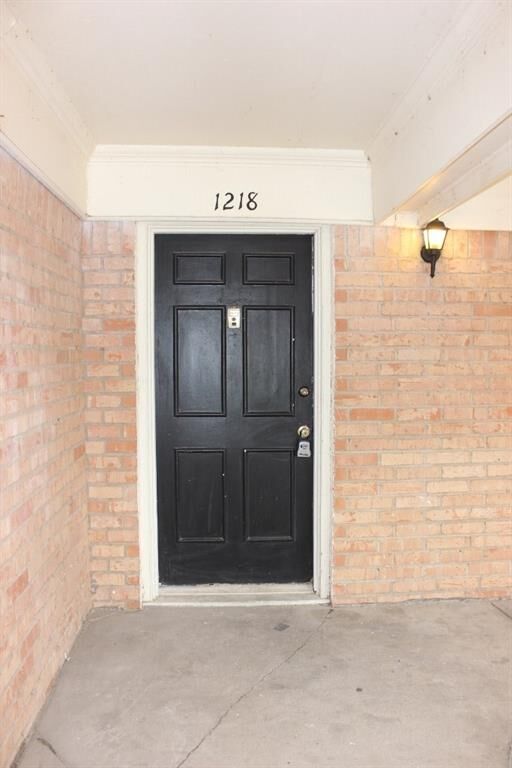 Property Photo:  5061 Ridglea Lane 1218  TX 76116 