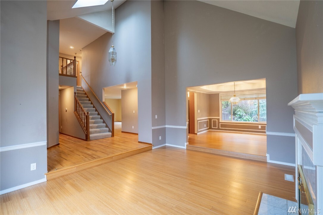 Property Photo: 14805 NE 77th Ct WA 98052