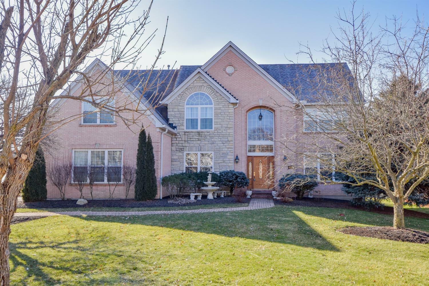 Property Photo:  6367 Tarton Fields Ln  OH 45040 