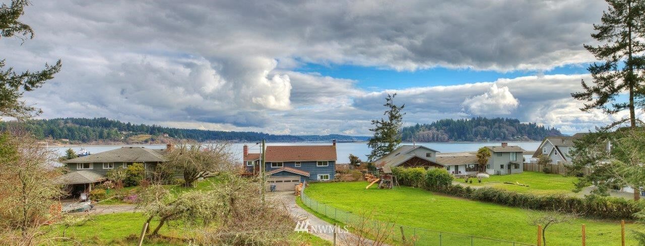 Property Photo: 10821 29th Street Ct NW WA 98335