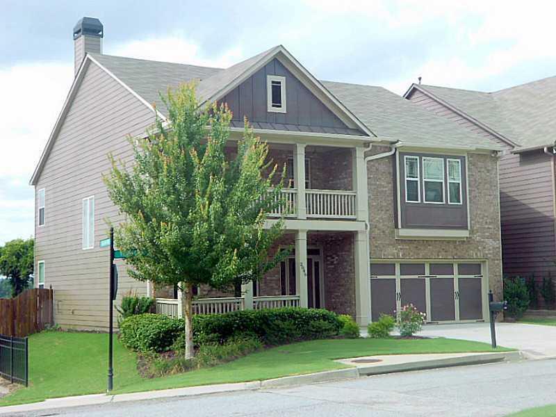 Property Photo: 2046 Village Crest Drive NW 0 30318