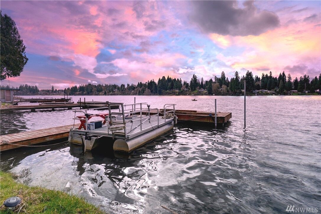 Property Photo:  7731 Atchinson Dr SE  WA 98513 