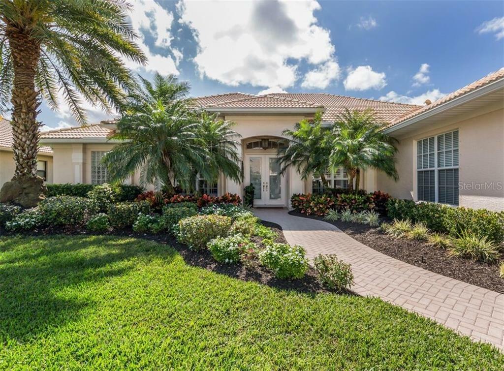 Property Photo: 480 Arborview Lane FL 34292