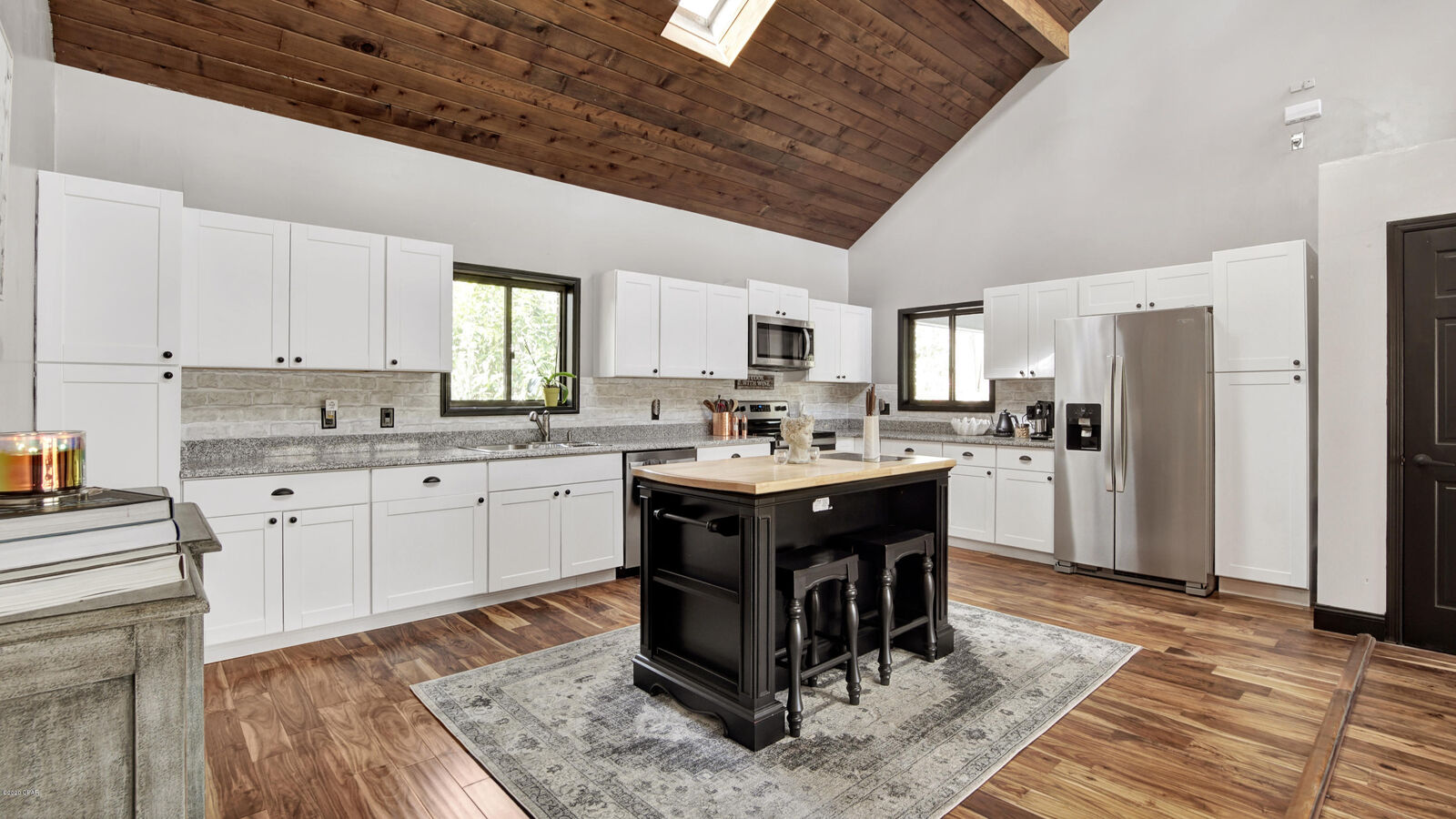 Property Photo:  2696 Robin Hood Lane  FL 32425 