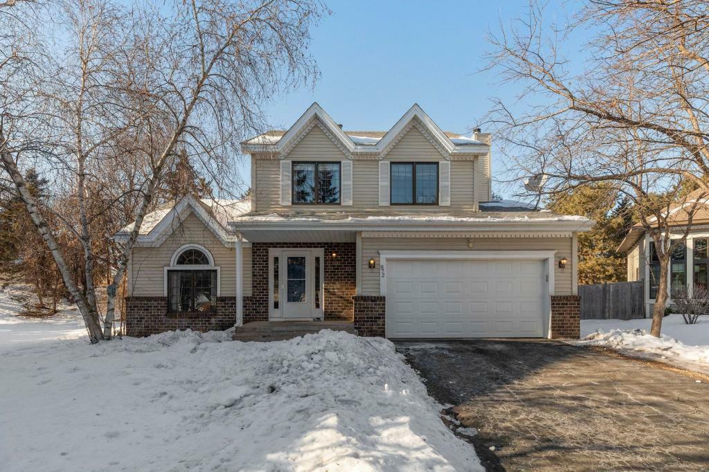 Property Photo:  872 Winterberry Court  MN 55125 