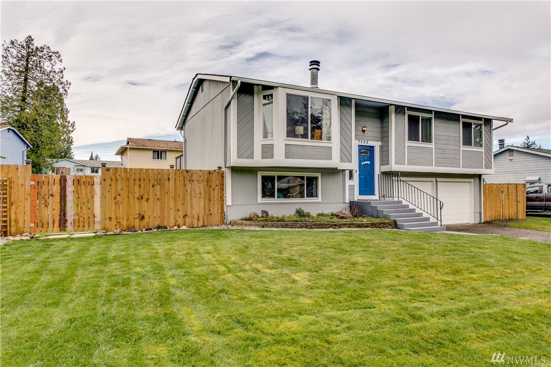 Property Photo: 7405 Trica Avenue NE WA 98311