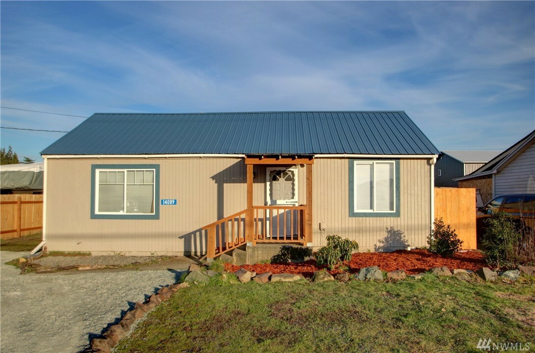 Property Photo:  14089 Avon Allen Rd  WA 98273 