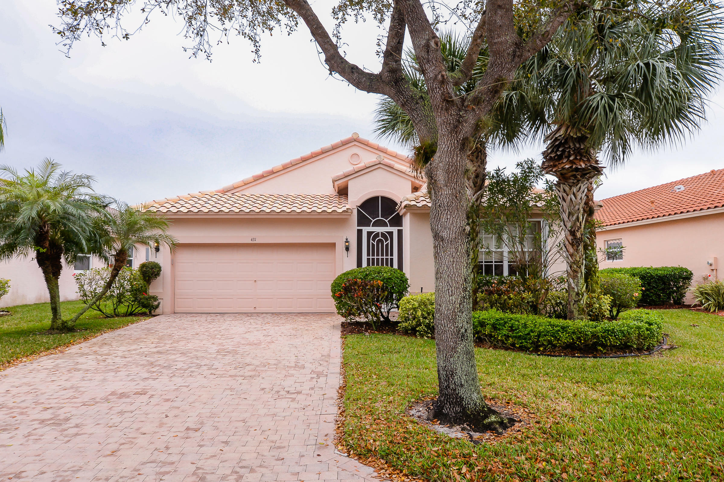 Property Photo:  431 NW Sunview Way  FL 34986 