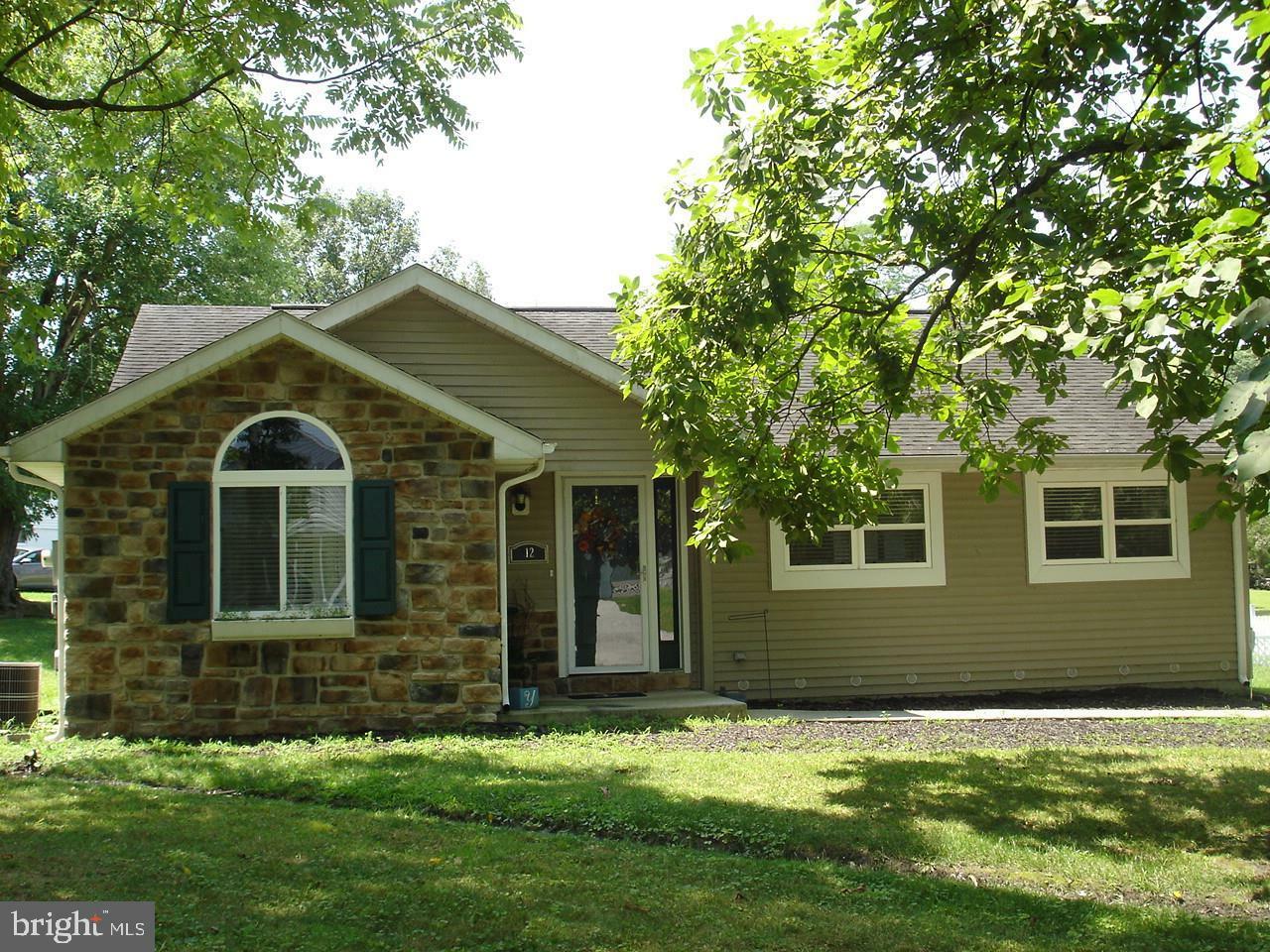 Property Photo:  12 Stuart Drive  PA 17316 