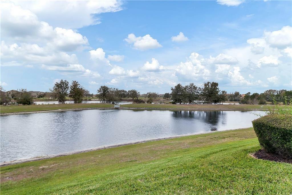 Property Photo:  16136 Wind View Lane  FL 34787 