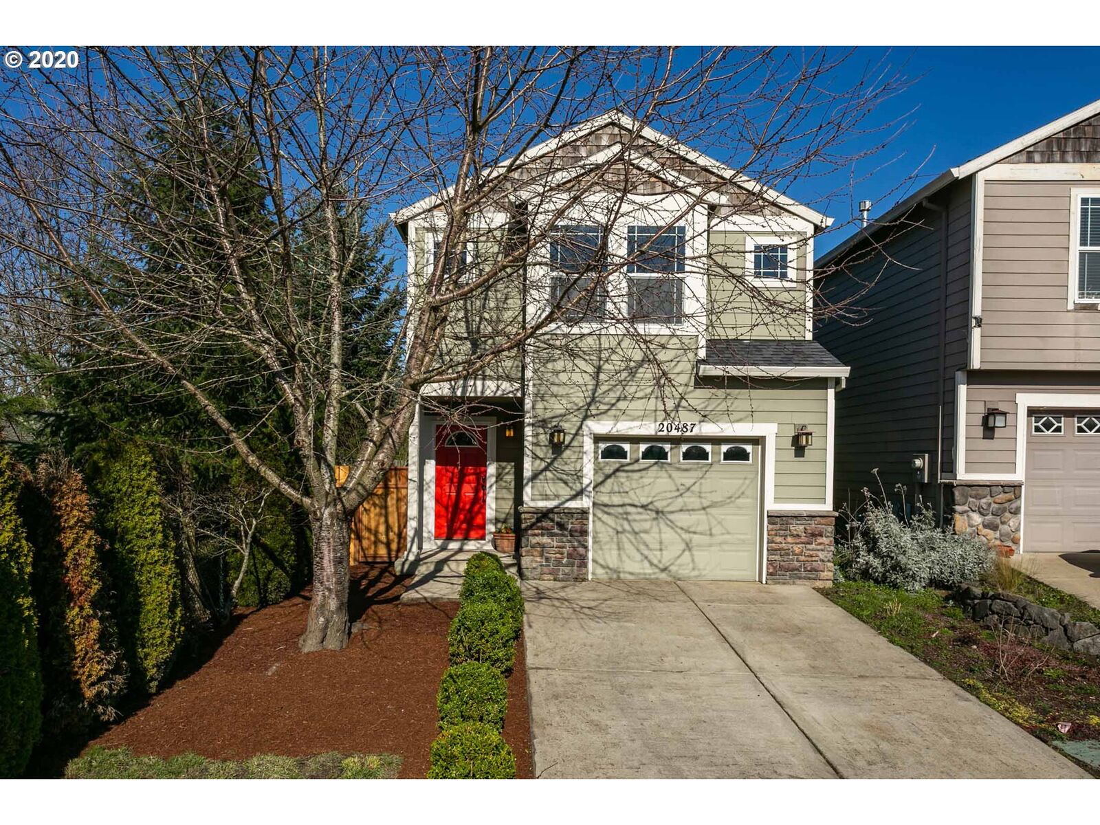 Property Photo:  20487 SW Premier Ct  OR 97003 