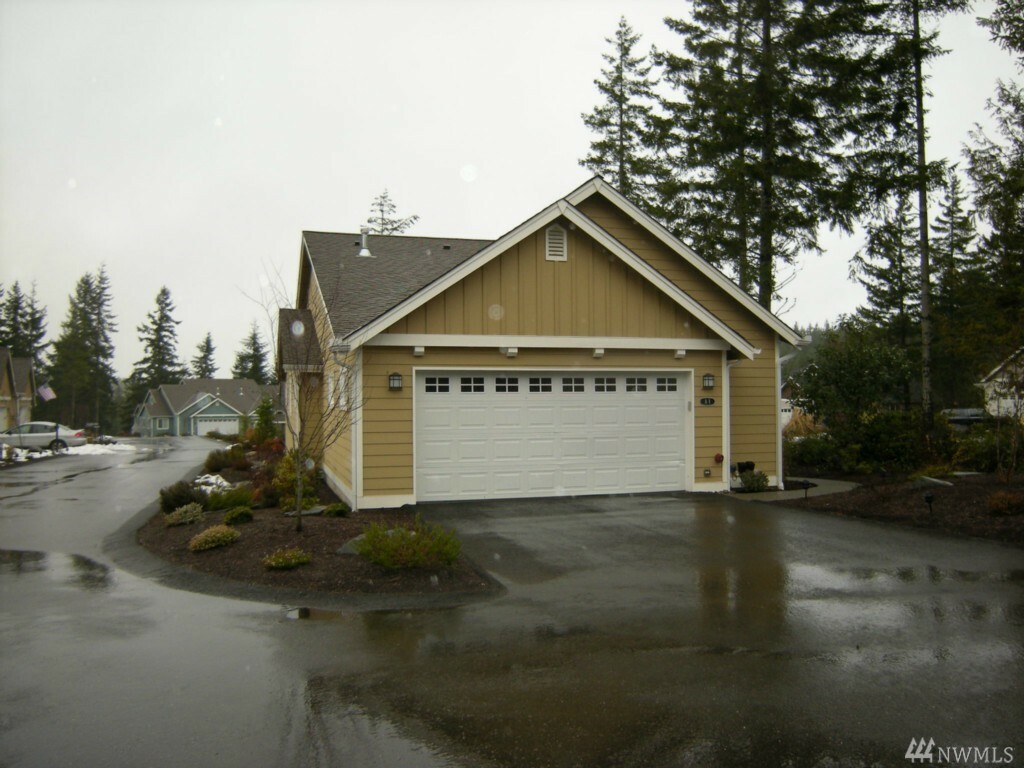 Property Photo:  211 E Sterling Dr A1  WA 98524 