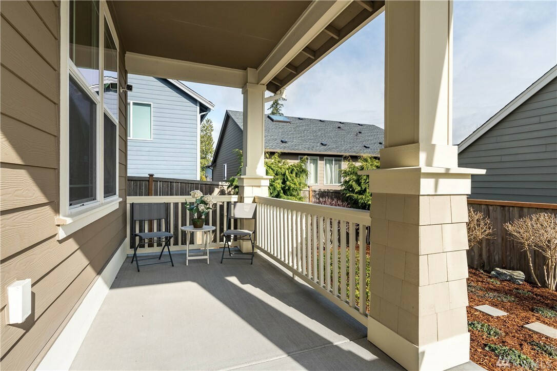 Property Photo:  20104 7th Ave W  WA 98036 