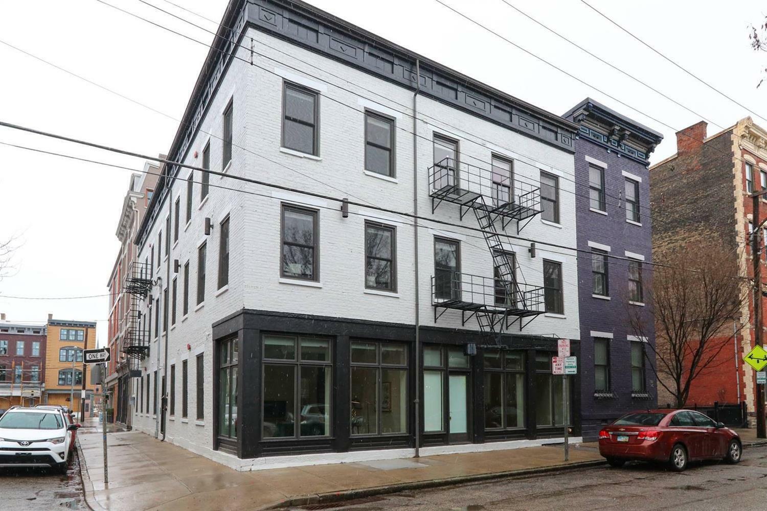 Property Photo:  13 W Fifteenth St A1  OH 45202 