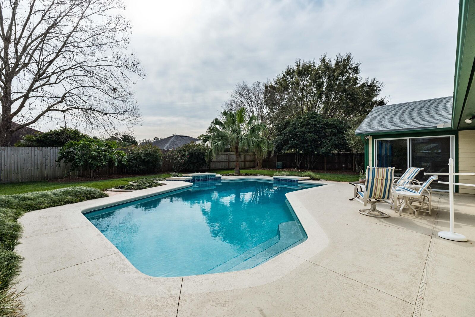 Property Photo: 5417 Applewood Court FL 32003