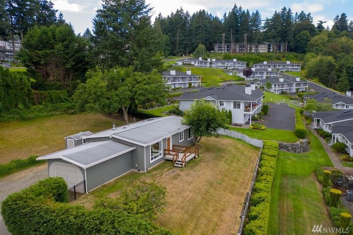Property Photo:  7518  Stinson Avenue  WA 98335 