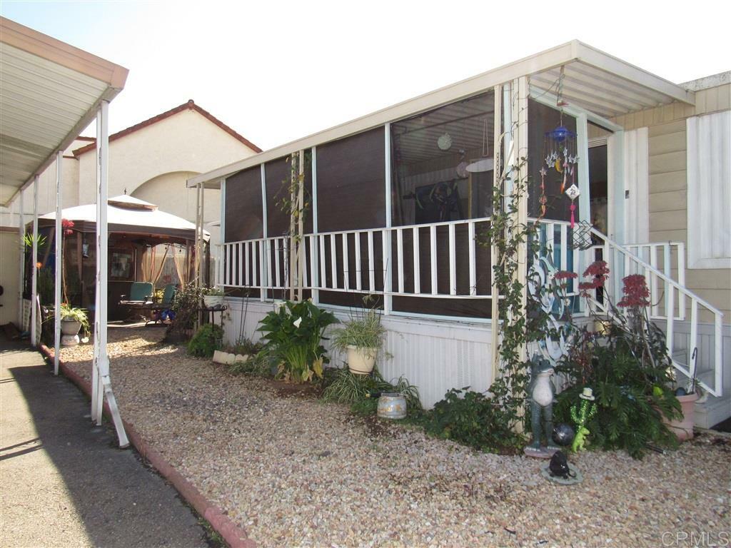 Property Photo:  1174 E Main St Spc 33  CA 92021 