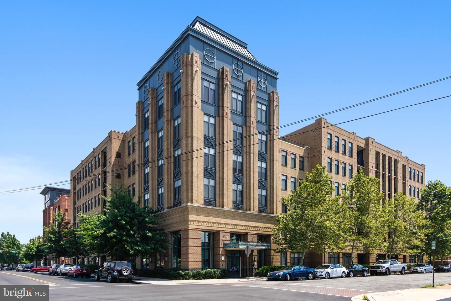 Property Photo:  1111 Oronoco Street 430  VA 22314 