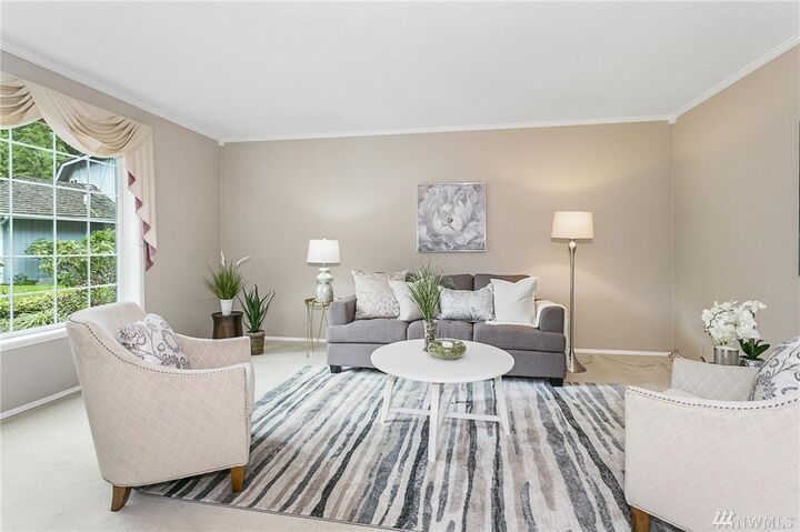 Property Photo:  3015 146th Place SE  WA 98012 