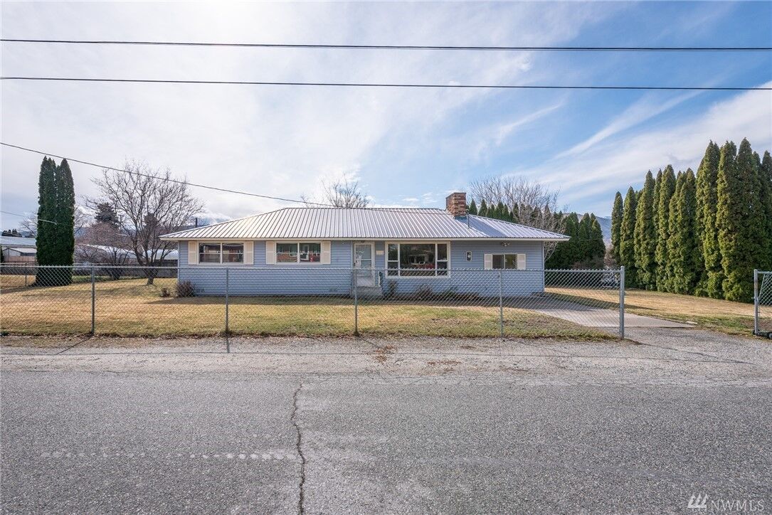 Property Photo:  1080 SE Tedford Street  WA 98802 