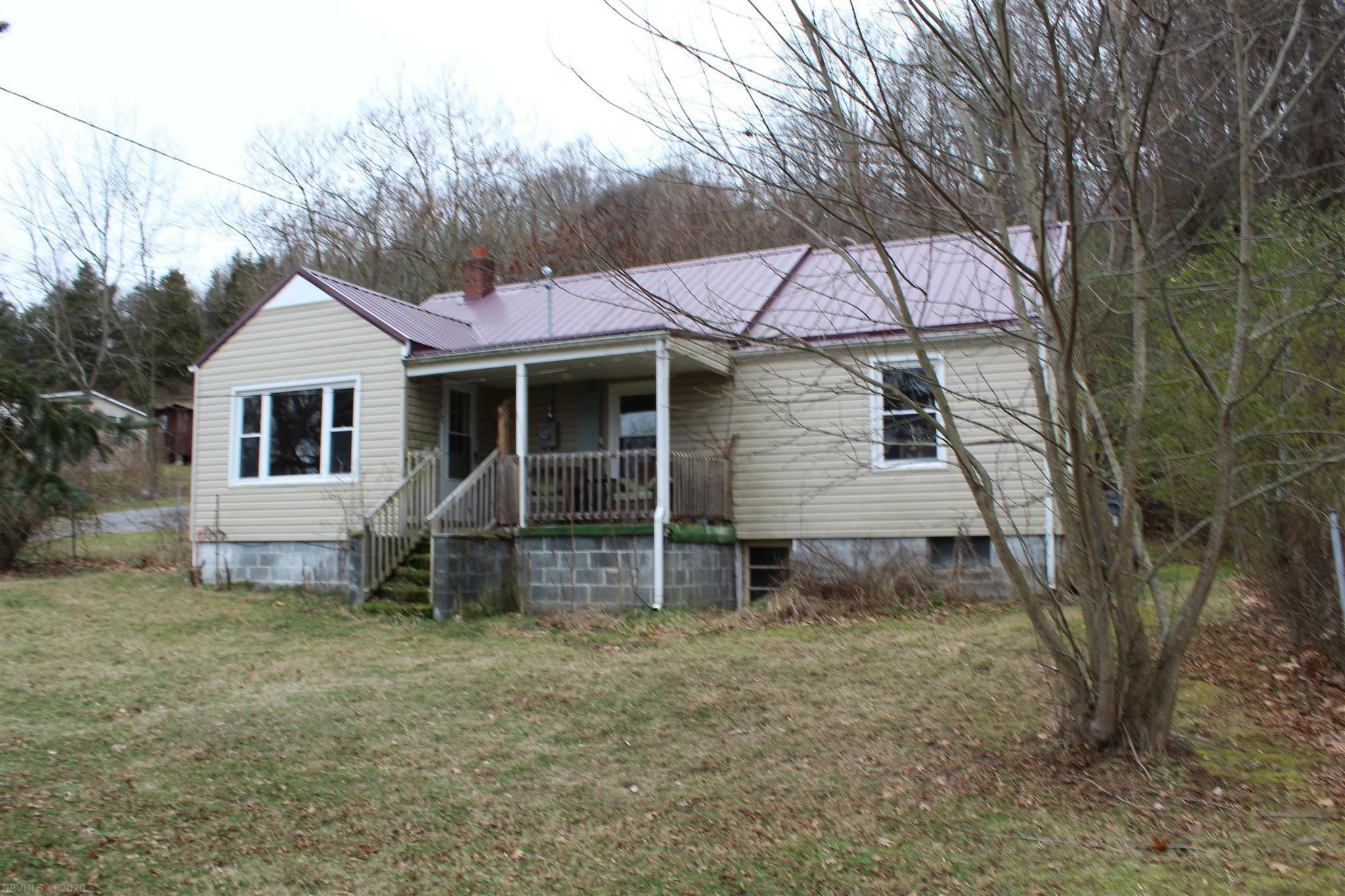 Property Photo:  303 Hill Street  VA 24134 