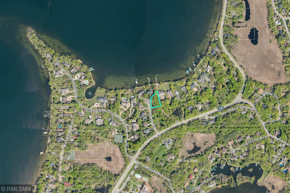 Property Photo: 30 Arbor Court MN 55331