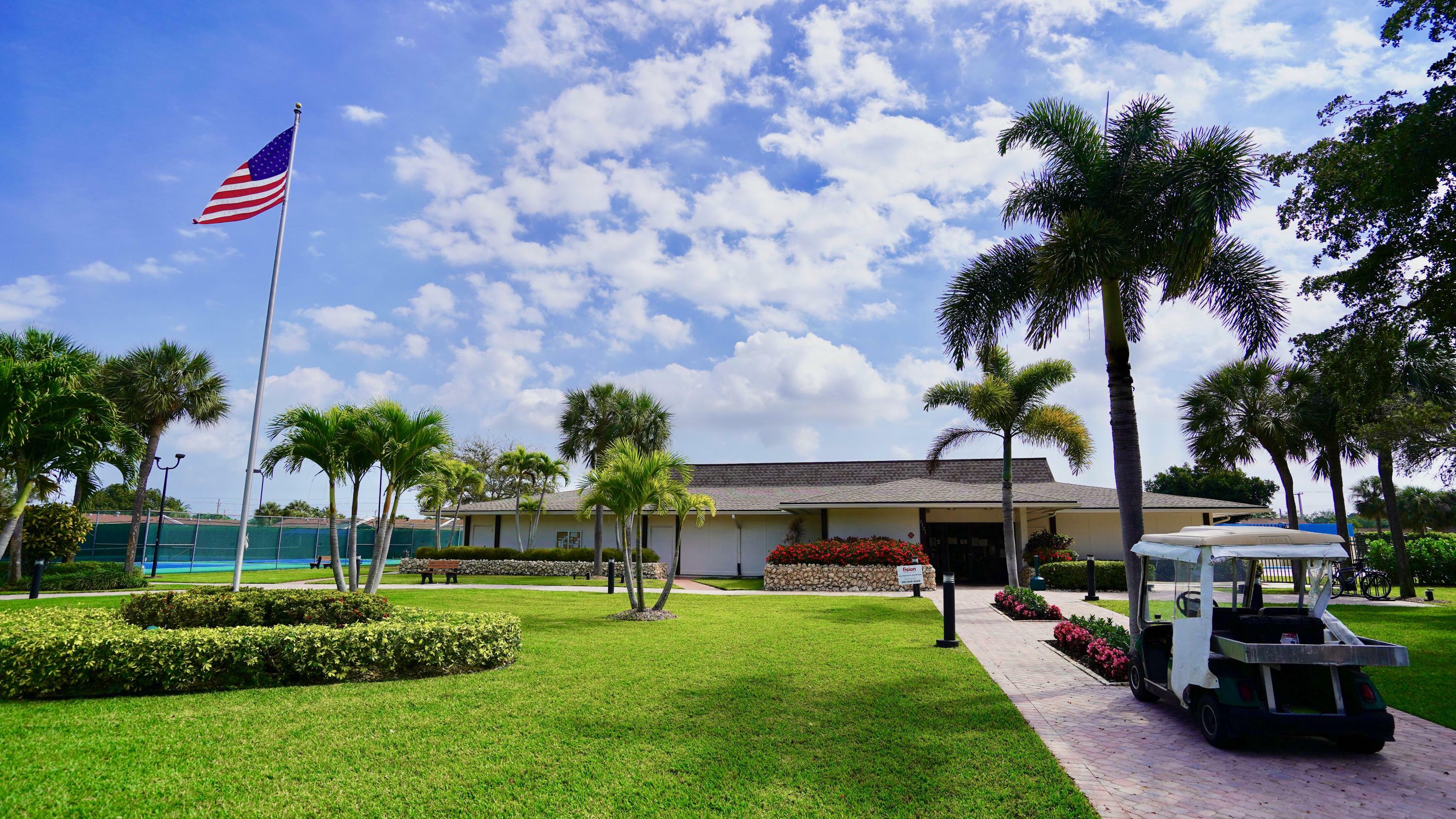 Property Photo: 5160 Las Verdes Circle 201 FL 33484