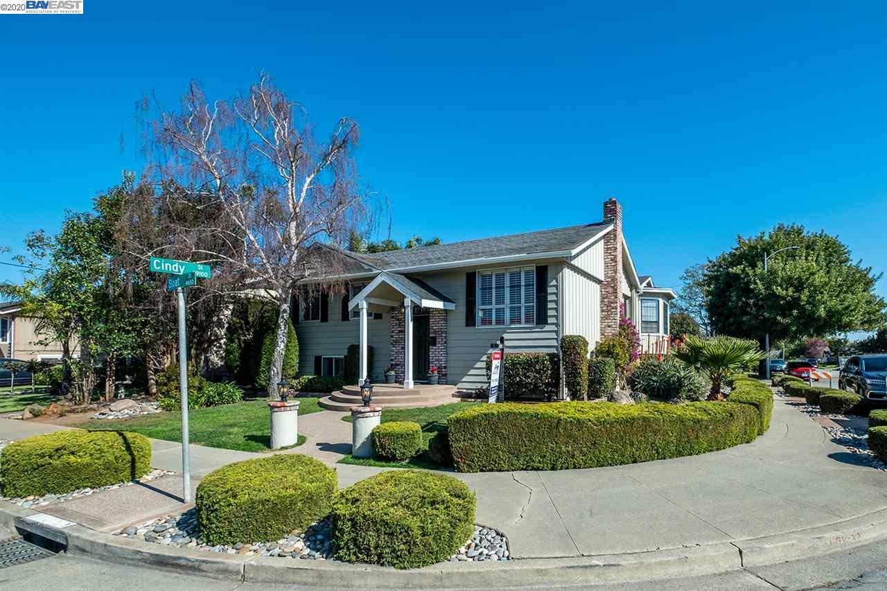 Property Photo:  4640 Sloat Rd  CA 94538 