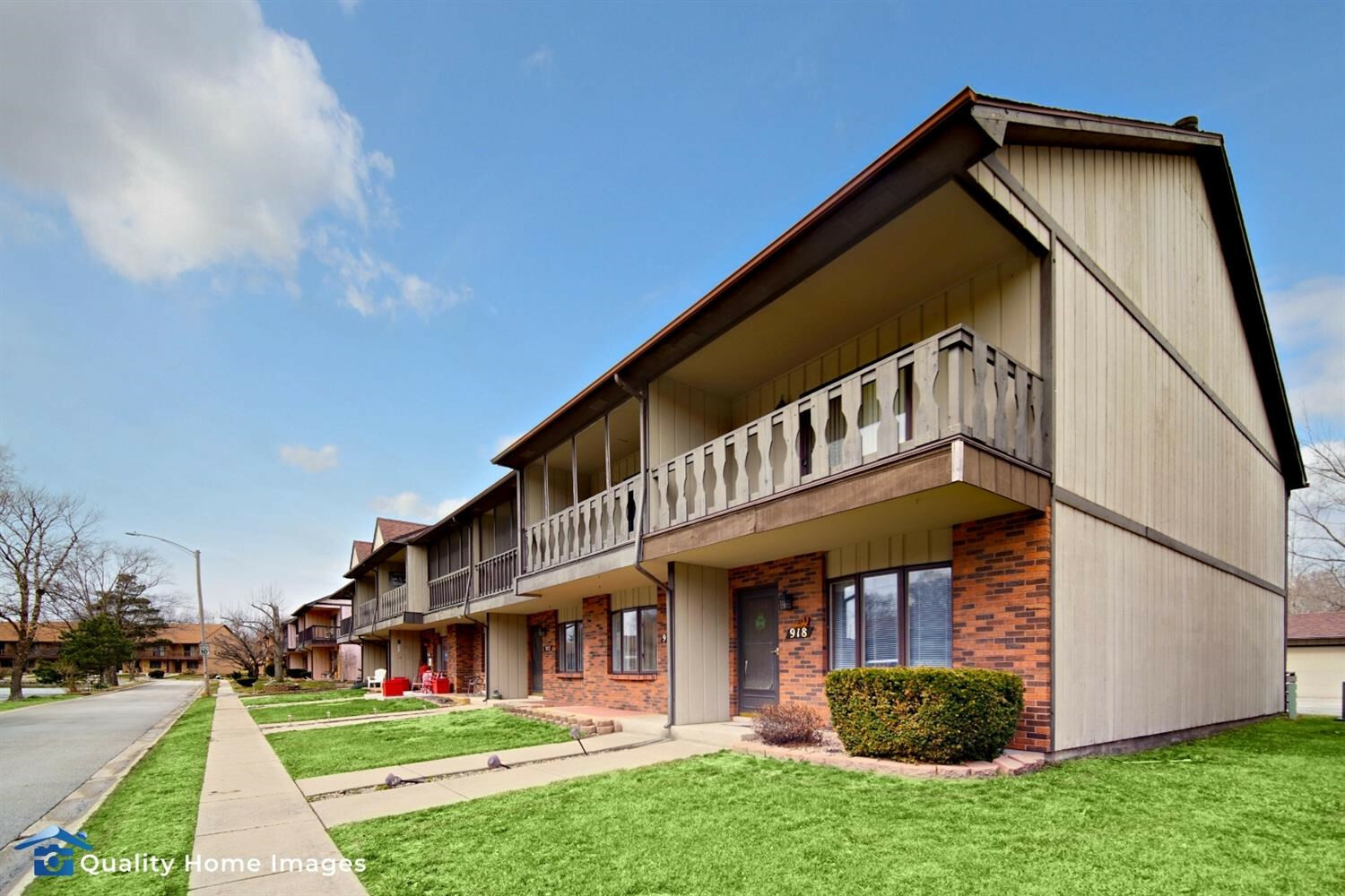 Property Photo: 924 Jordan Circle IN 46375
